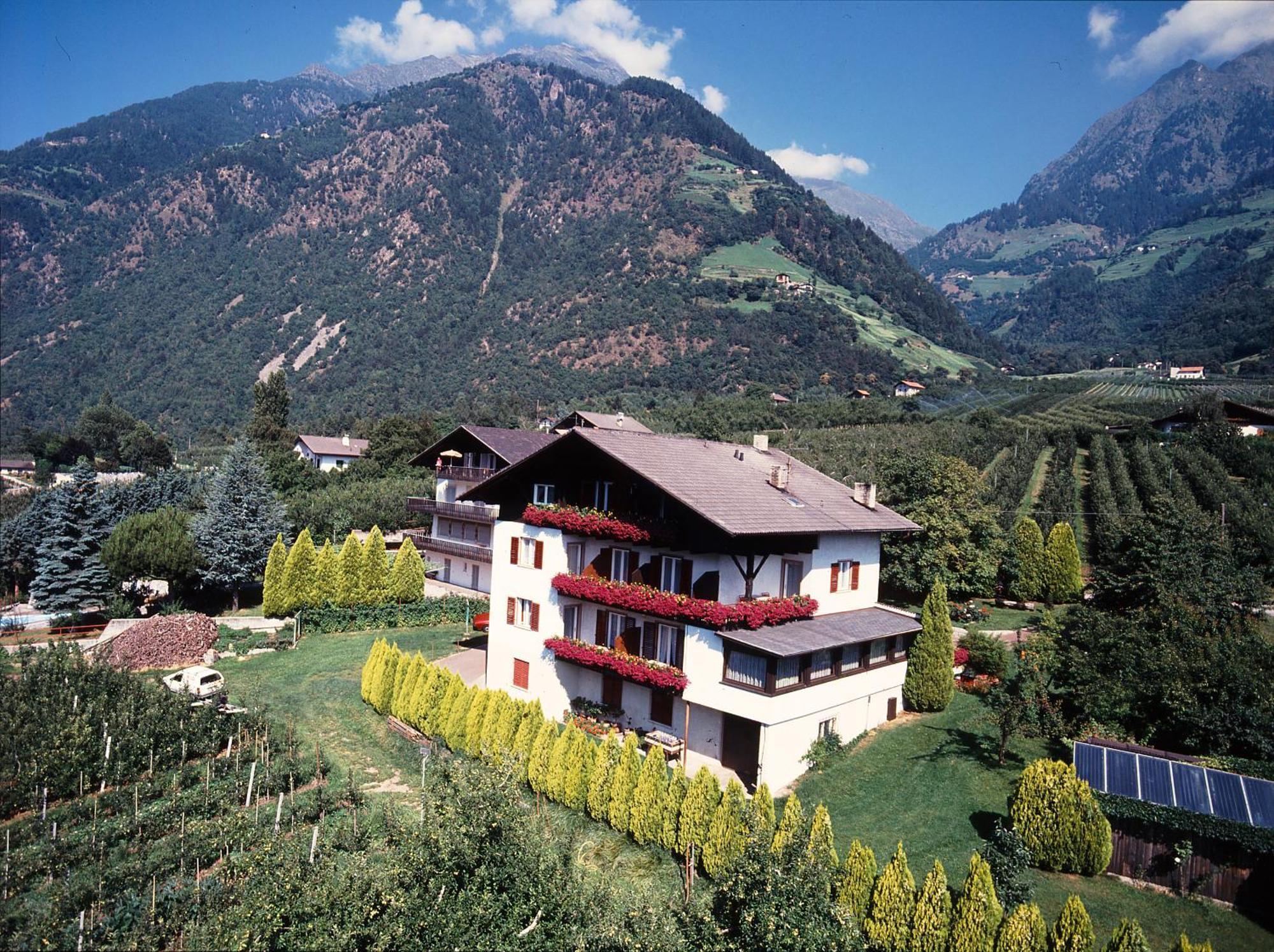 Pfoestlhof Panzió Parcines Kültér fotó